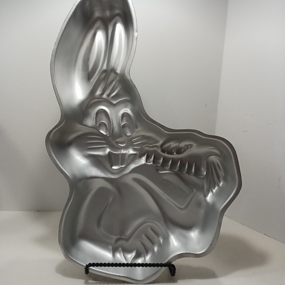 Vintage Wilton BUGS BUNNY Cake Pan 1978 #502-7598 - Picture 2 of 3